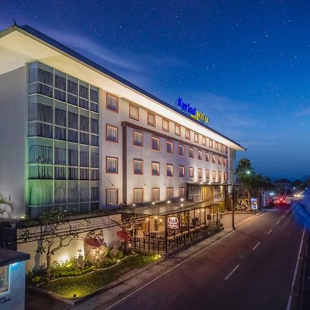 Kyriad Royal Seminyak Kültér fotó