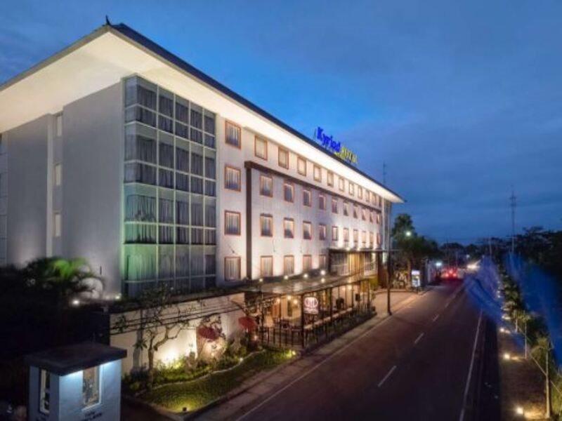 Kyriad Royal Seminyak Kültér fotó