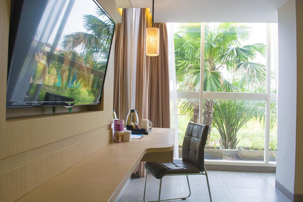 Kyriad Royal Seminyak Szoba fotó