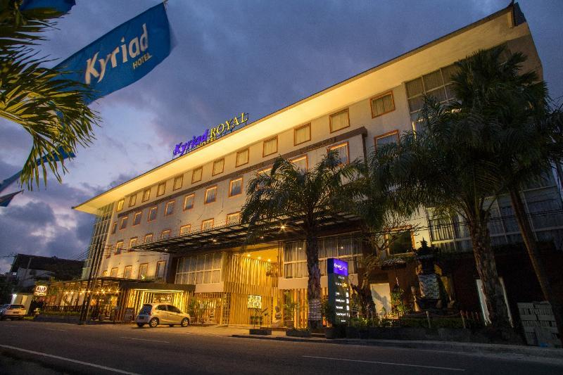 Kyriad Royal Seminyak Kültér fotó